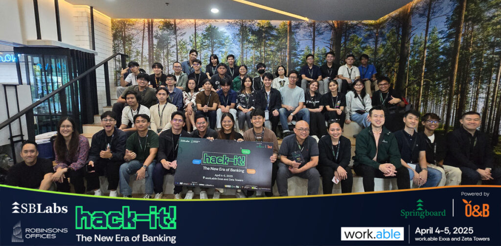 Hack-it! hackathon participants posing for a group photo at SpringboardLabs’ inaugural event